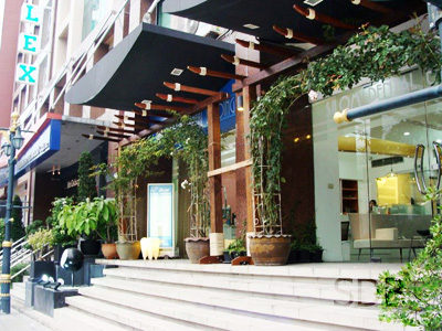 silom dental building