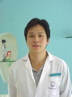 Dr.Chatchai Kunavisarut, Implantologist, Implant Dentist and Oral and Maxillofacial Surgeons in Bangkok Thailand