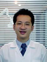 Dr.Kittichot Boonsri, Implantologist, Implant Dentist and Oral and Maxillofacial Surgeons in Bangkok Thailand