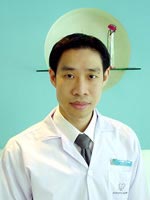 Dr.Kopong Anmanee, Paedodontist bangkok dental clinic thailand